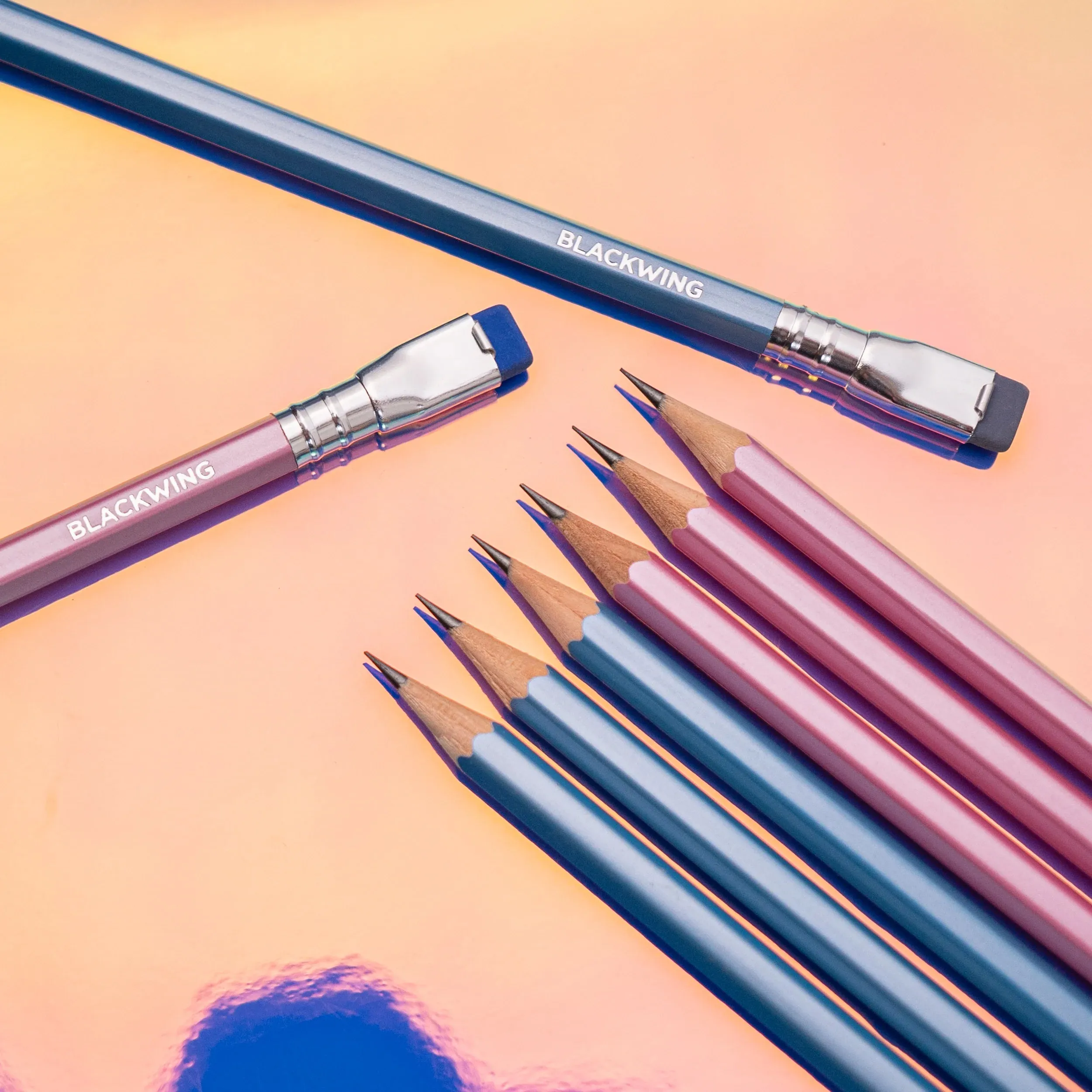Blackwing Pearlescent Pencils [Pink]
