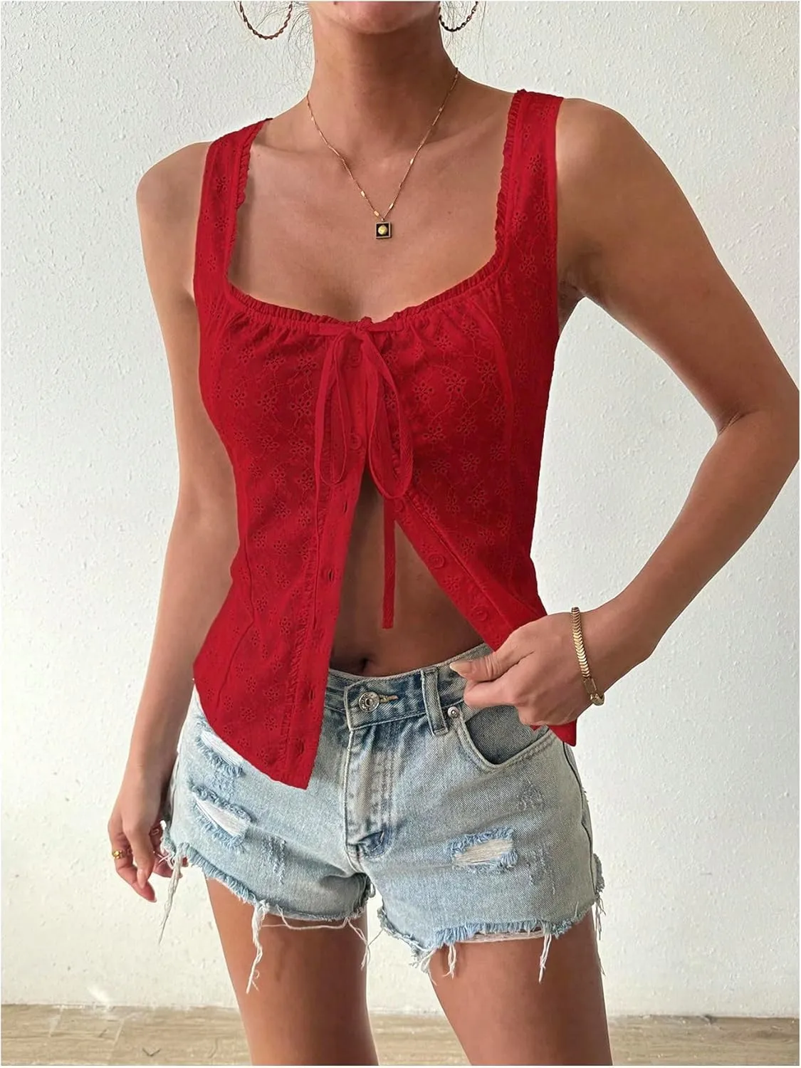 Floerns Women's Button Front Sleeveless Eyelet Embroidery Sleeveless Tank Top