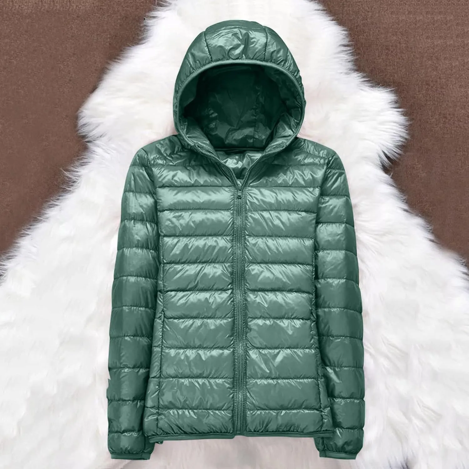 Women's Hooded Packable Puffer Jackets Winter Lightweight Warm Down Coats Trendy Slim Fit Windproof Duck Down Outwear
